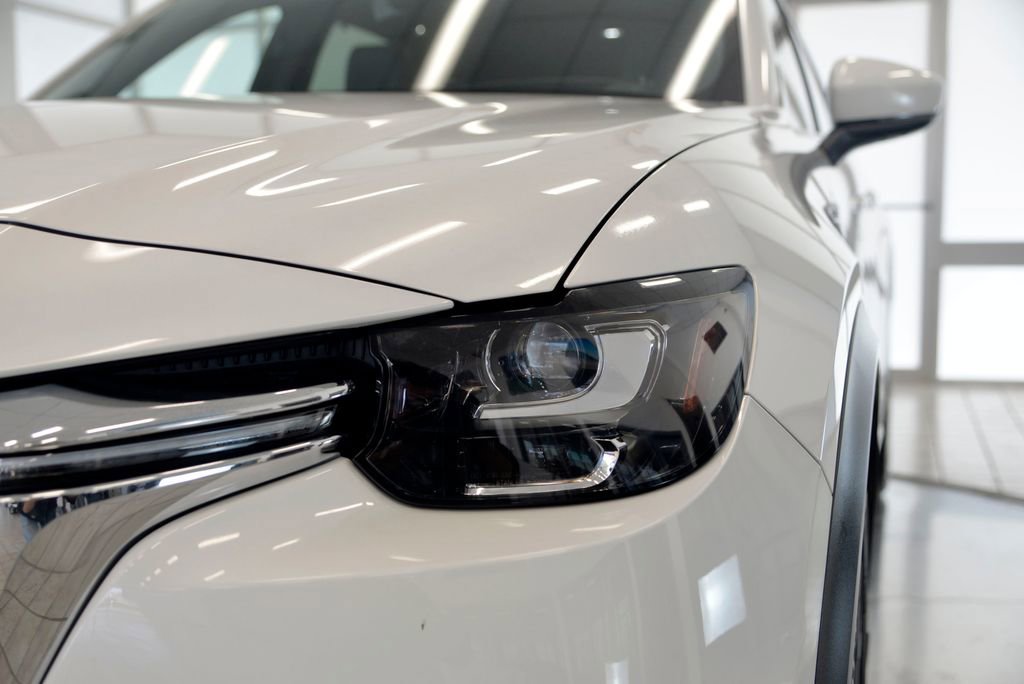 Certified 2024 MAZDA CX-90 Plug-In Hybrid w/ Premium Plus image 11