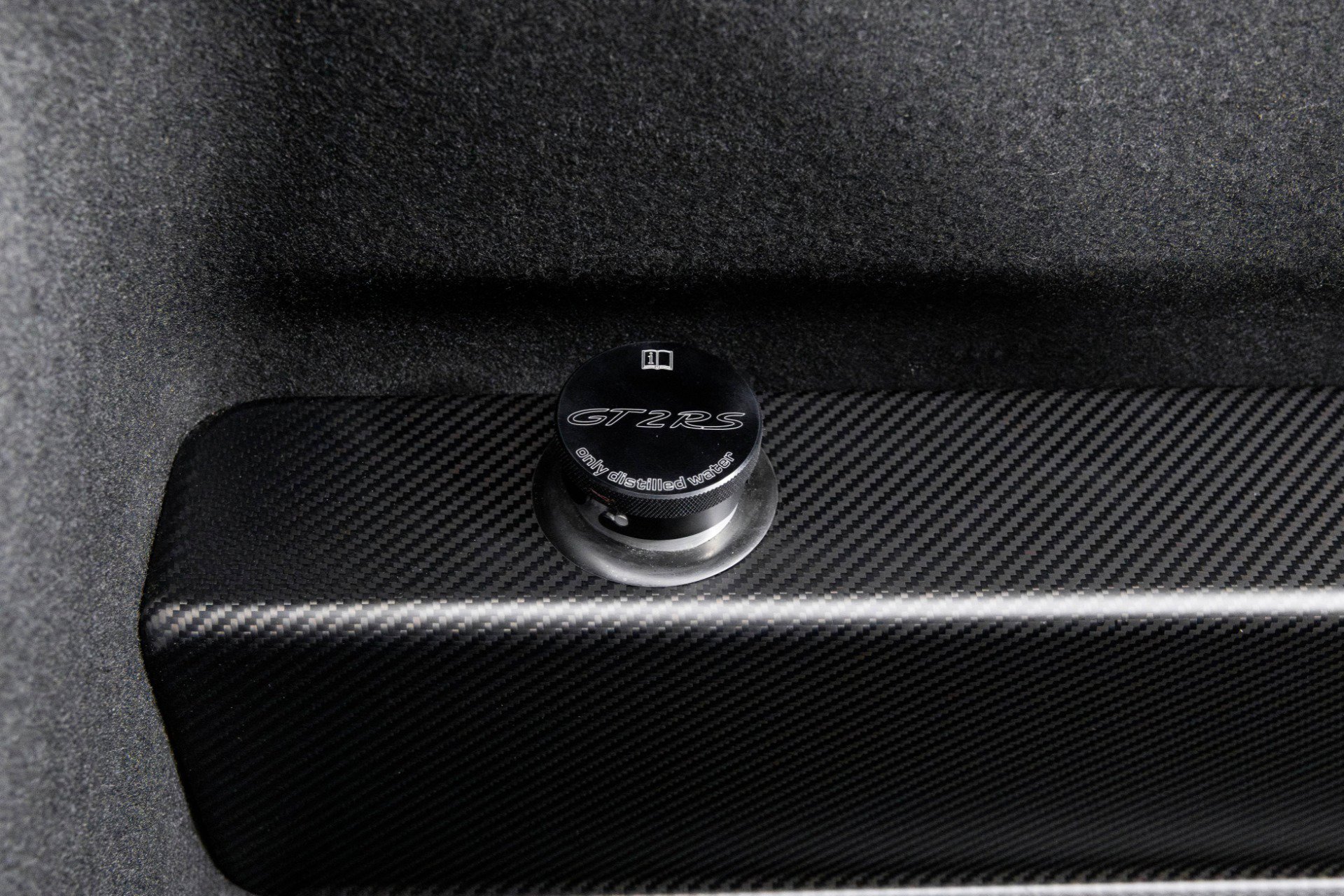 Used 2018 Porsche 911 GT2 RS image 48
