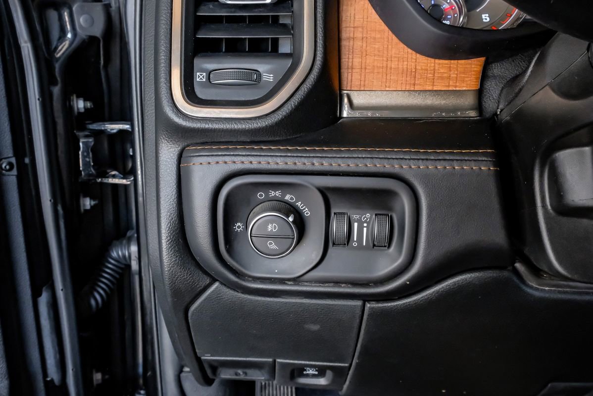 Used 2022 RAM 3500 Limited image 28