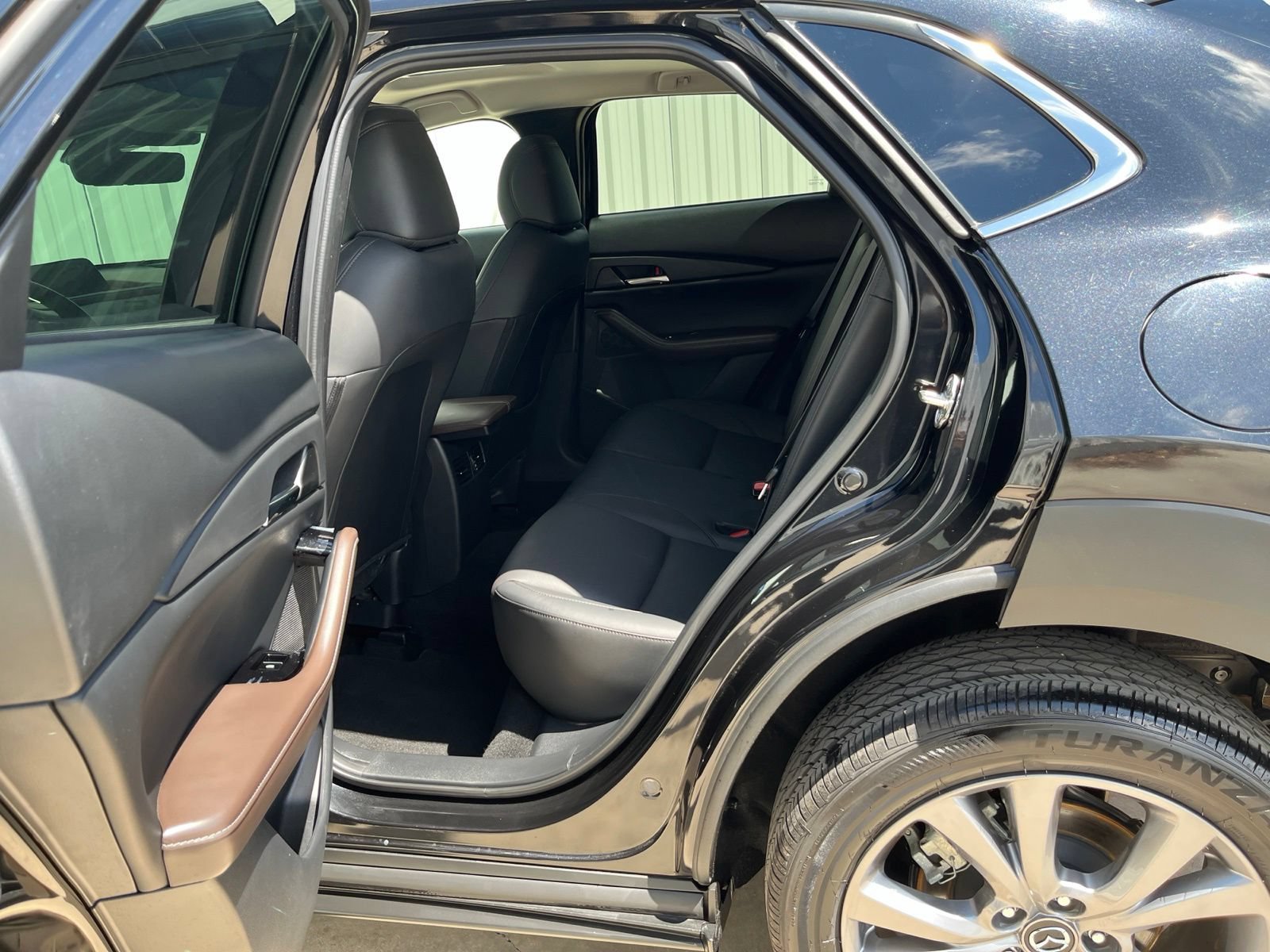 Certified 2025 MAZDA CX-30 AWD 2.5 S w/ Premium Package image 12