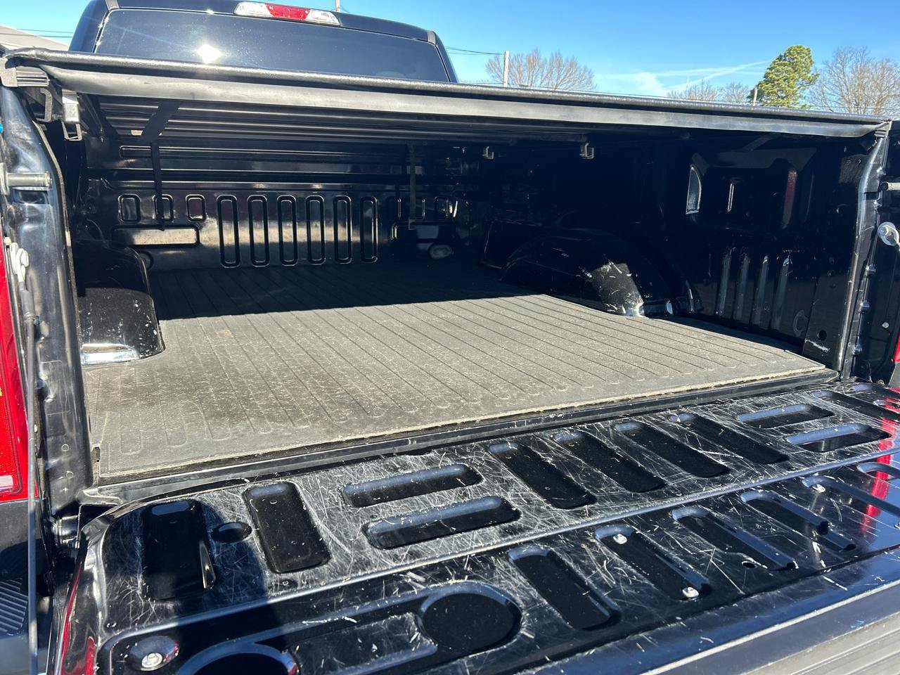 Used 2018 Ford F150 XLT AWD/4WD image 11