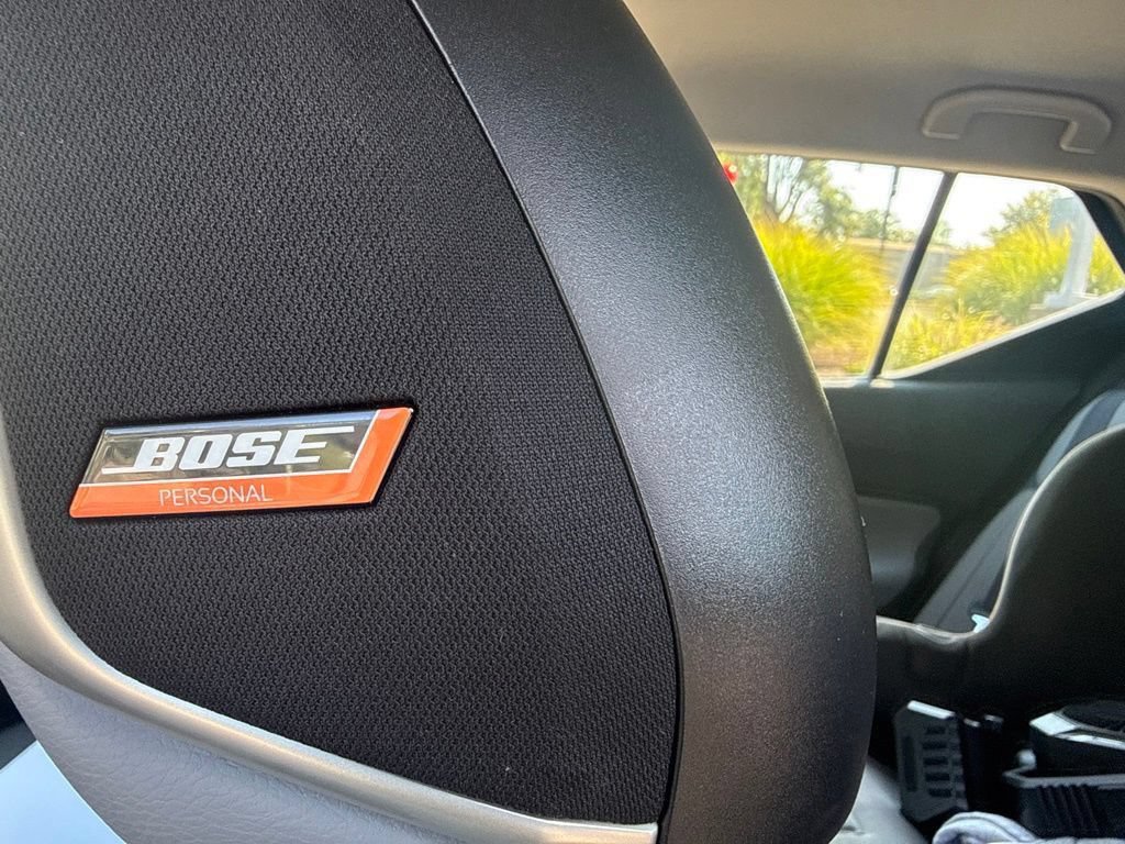 Used 2021 Nissan Kicks SR w/ SR Premium Package FWD image 10