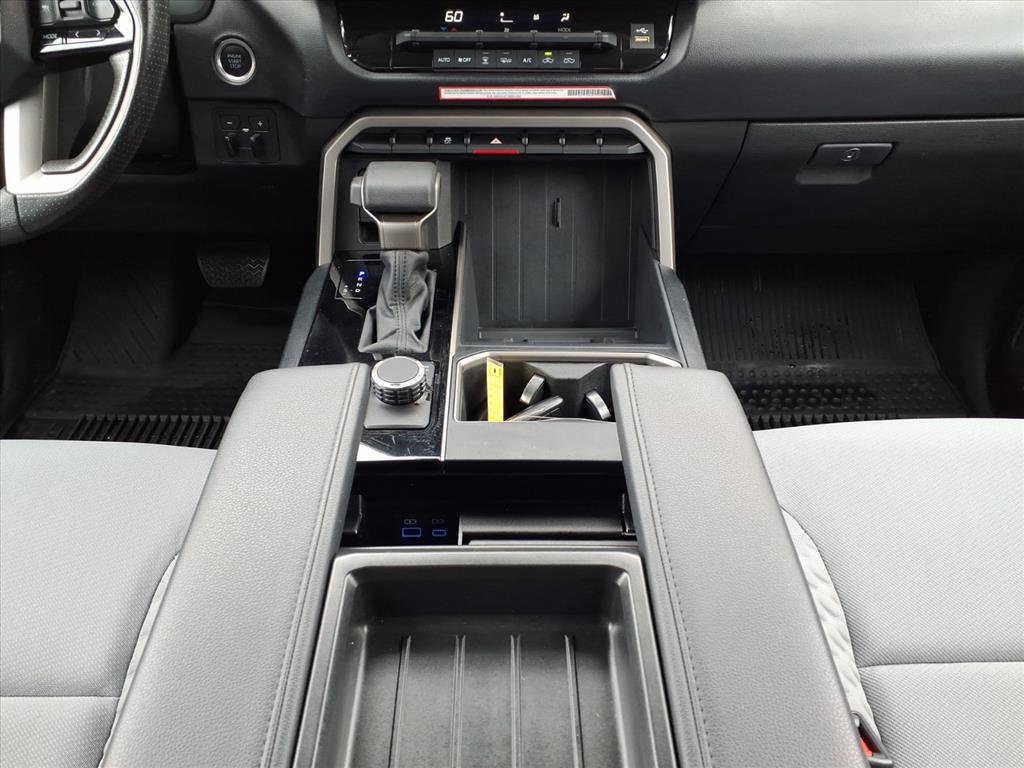 Used 2022 Toyota Tundra SR5 image 18