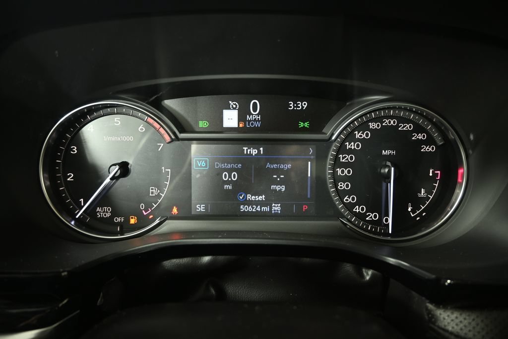 Used 2024 Cadillac XT5 Premium Luxury AWD/4WD image 25