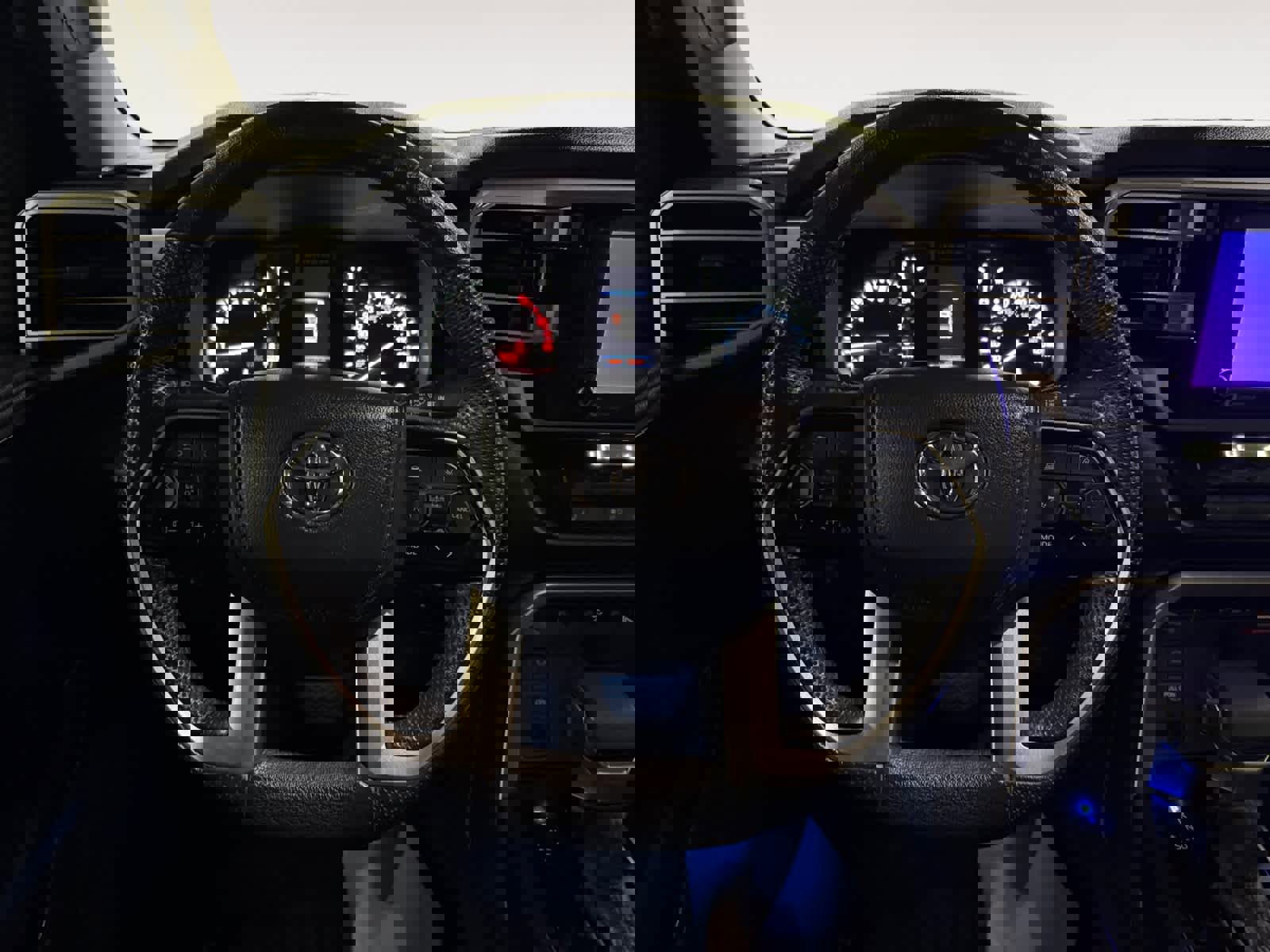 Used 2024 Toyota Tundra SR5 w/ SR5 Premium Package image 16