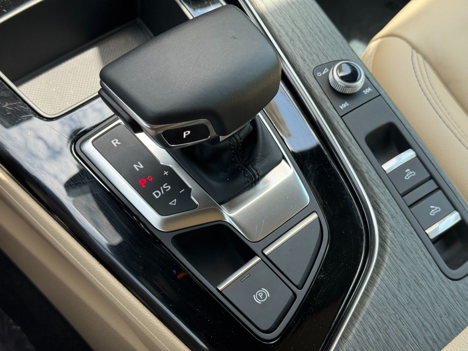 Used 2022 Audi A5 2.0T Premium AWD/4WD image 30