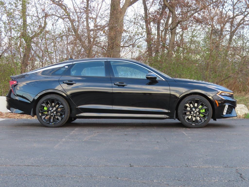New 2026 Kia K5 GT w/ GT1 Package FWD image 2