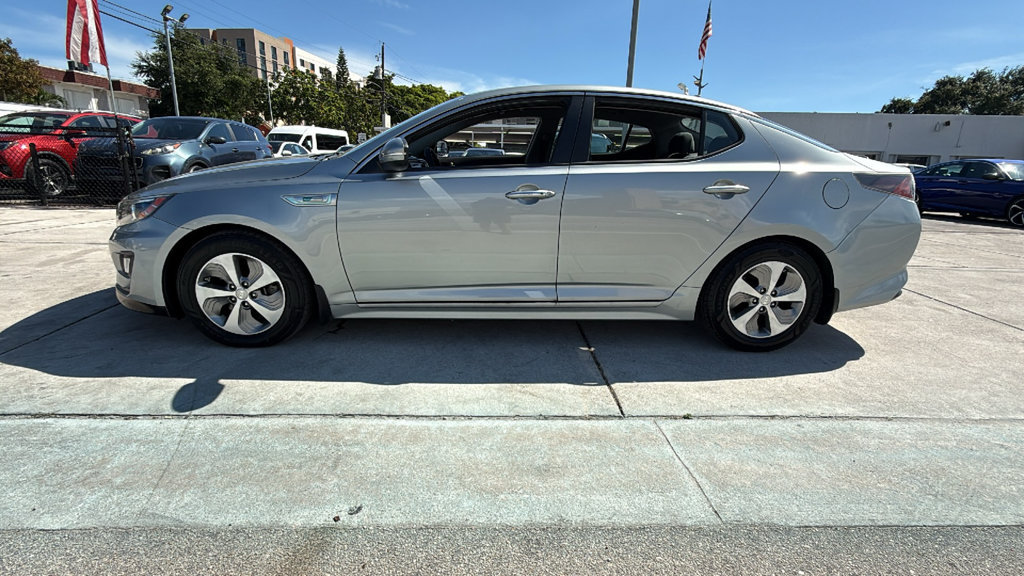 Used 2015 Kia Optima LX FWD image 11
