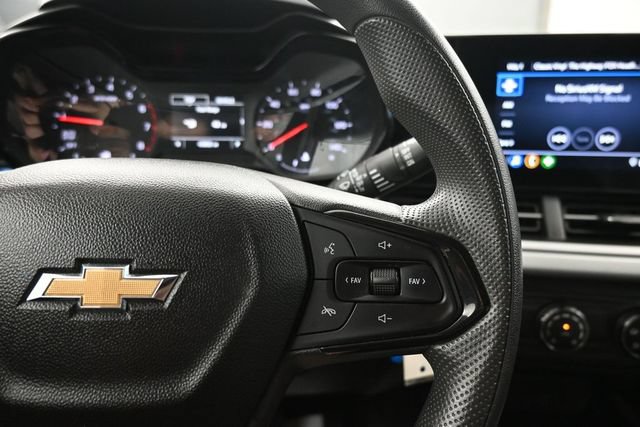 Used 2024 Chevrolet Trax LS FWD image 16