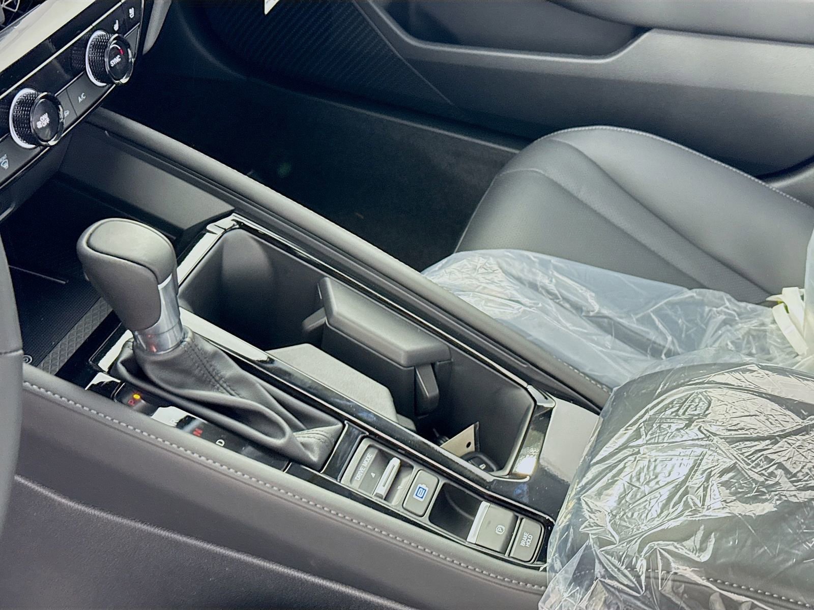 New 2026 Honda Accord Touring image 8