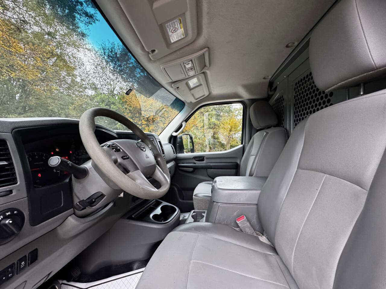 Used 2013 Nissan NV 2500 SV w/ Side Curtain Airbag Pkg image 11