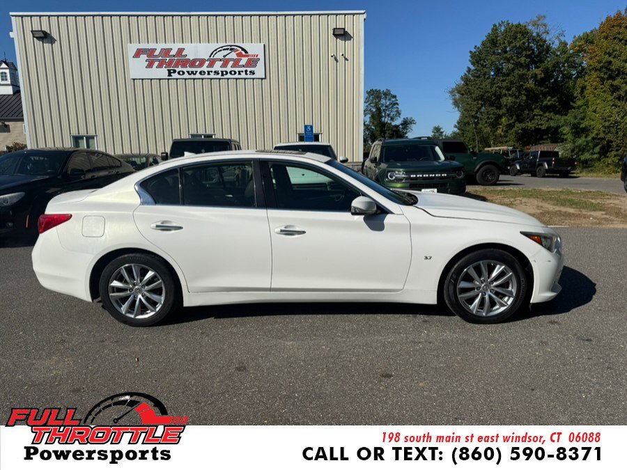 Used 2015 INFINITI Q50 Premium AWD/4WD image 10