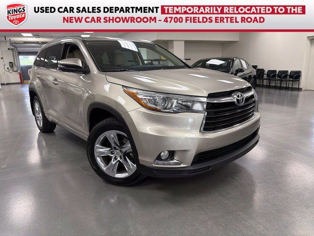Used 2015 Toyota Highlander Limited AWD/4WD image 1