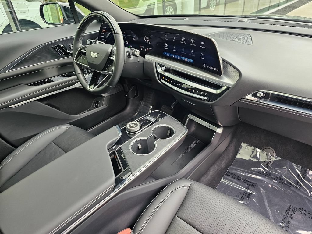 New 2026 Cadillac Lyriq Premium Sport AWD/4WD image 10