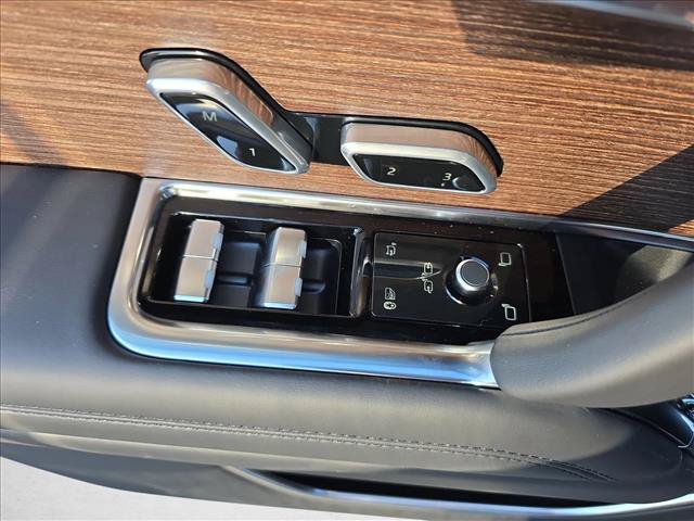 New 2026 Land Rover Range Rover SE AWD/4WD image 29