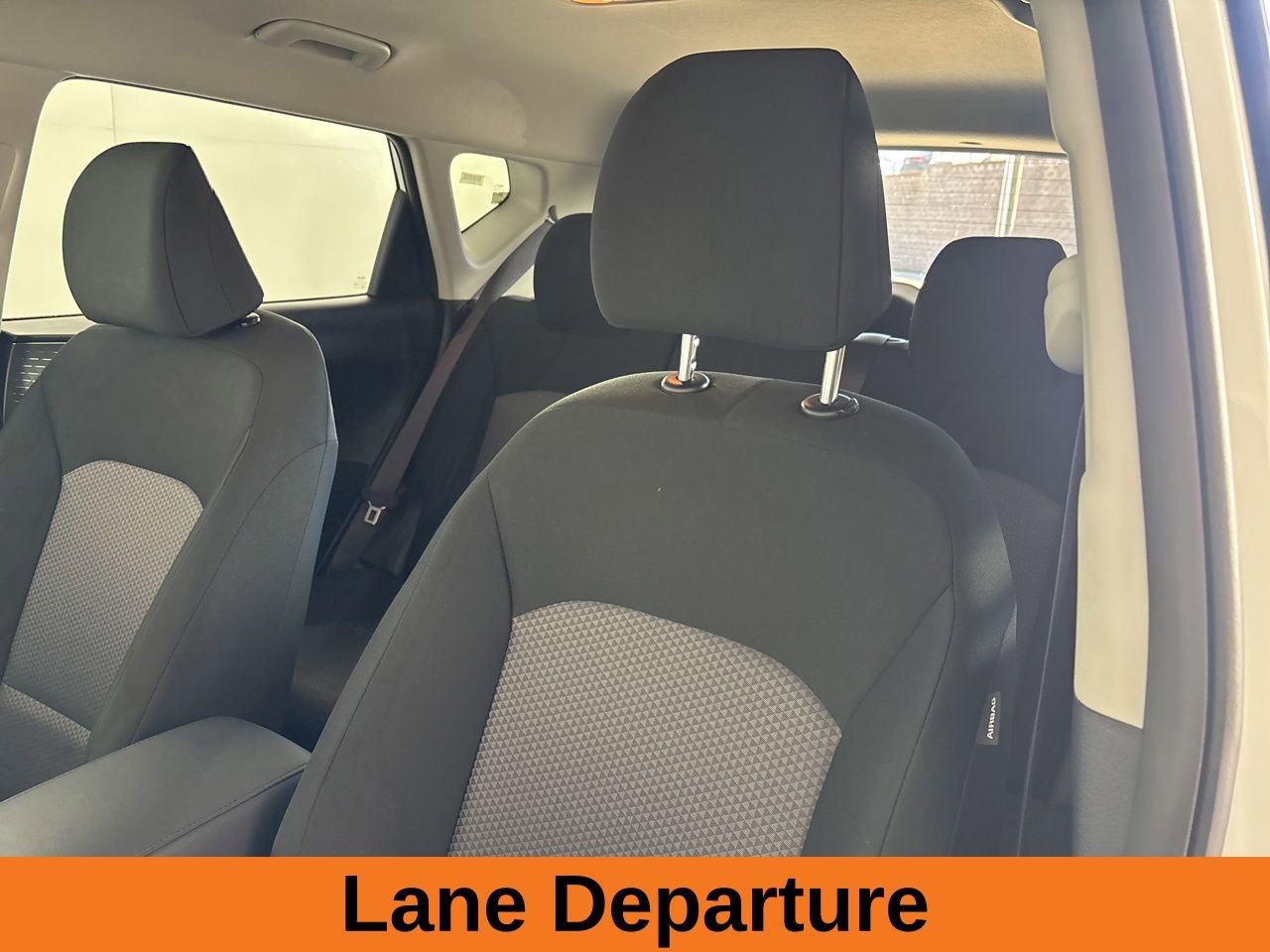 Used 2025 Kia Soul LX w/ LX Technology Package image 9