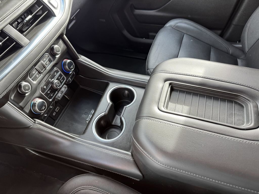 Used 2023 Chevrolet Tahoe LT w/ Luxury Package AWD/4WD image 23