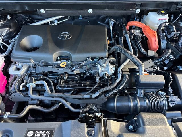 Used 2025 Toyota RAV4 XLE image 36