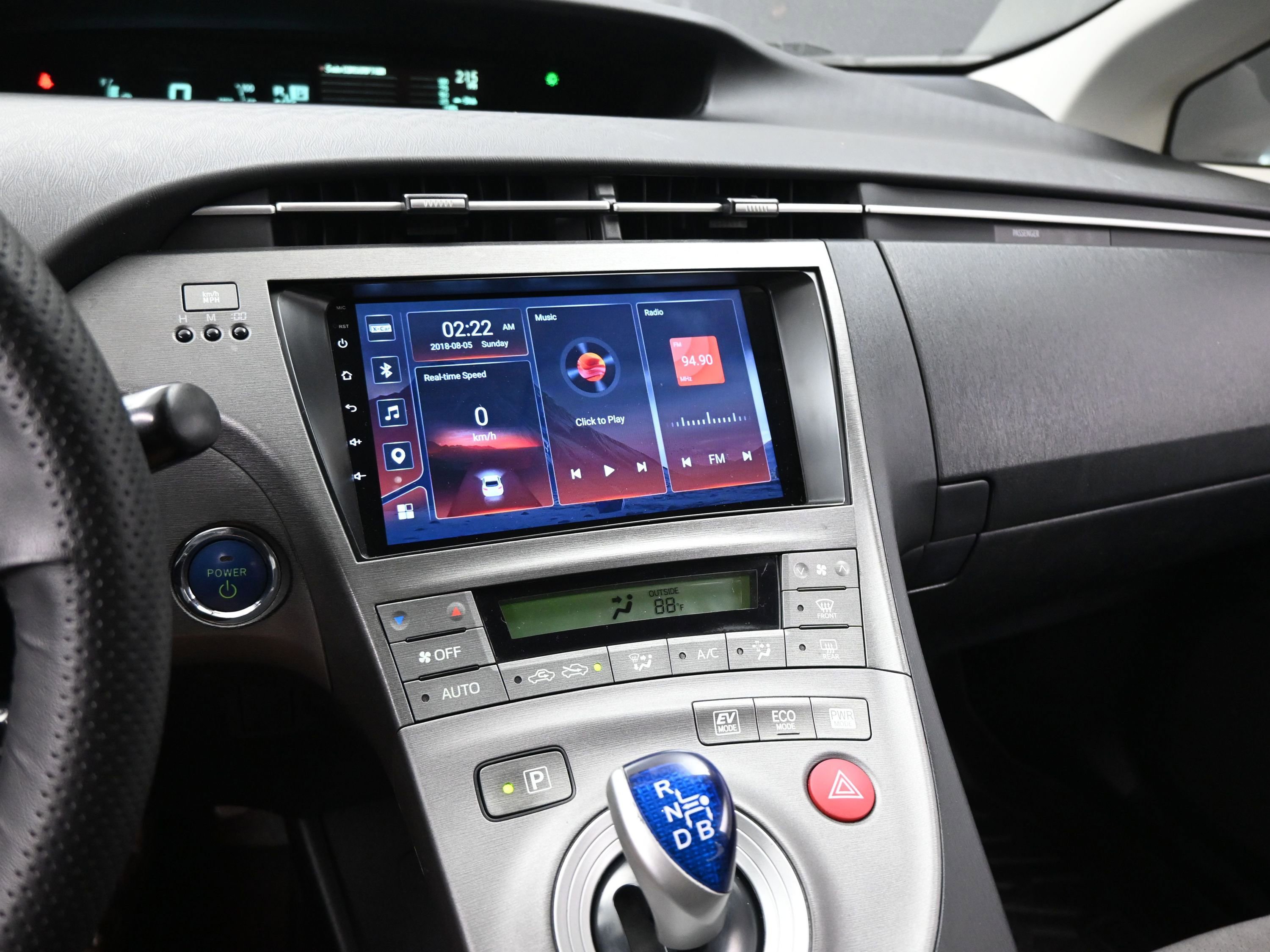 Used 2012 Toyota Prius Three image 10