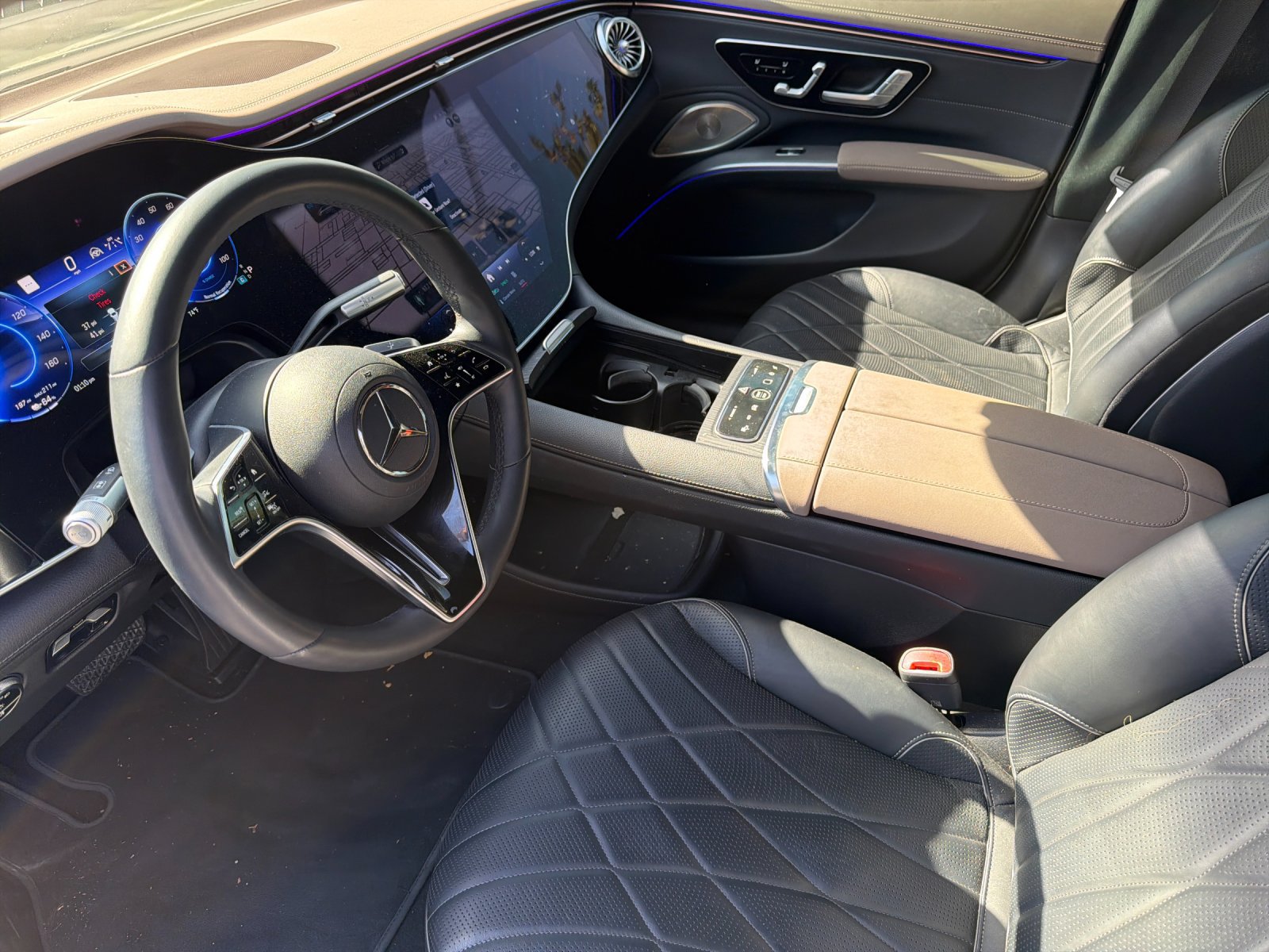 Used 2023 Mercedes-Benz EQS 580 4MATIC Sedan image 8