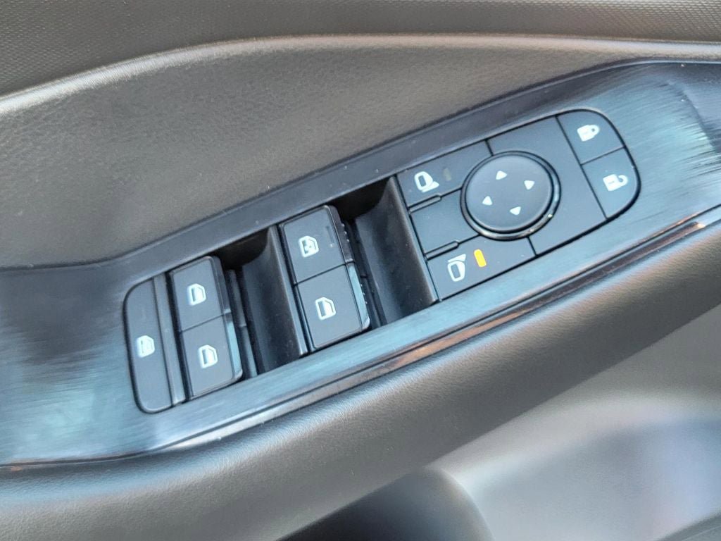 Certified 2024 Nissan Rogue S image 31