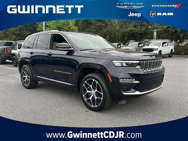 Used 2023 Jeep Grand Cherokee Summit AWD/4WD image 1