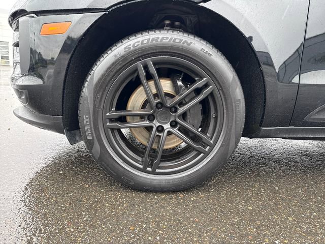 Used 2021 Porsche Macan image 33