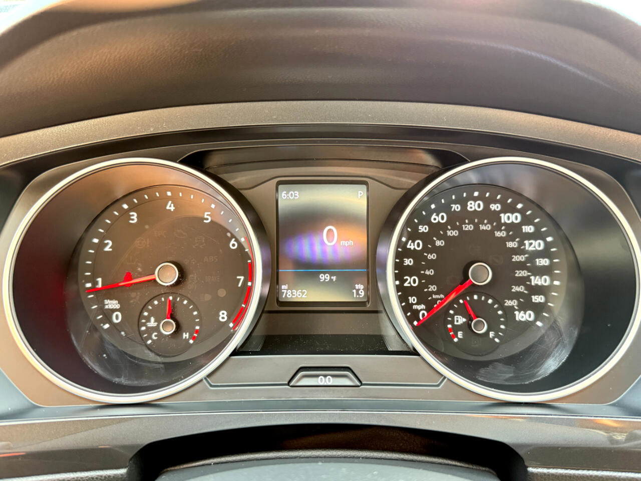 Used 2019 Volkswagen Tiguan SE w/ Panoramic Sunroof Package image 18