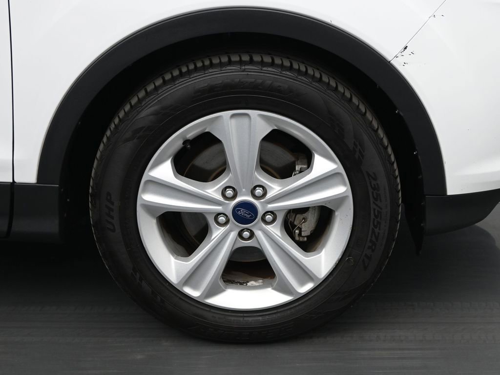 Used 2015 Ford Escape SE image 22