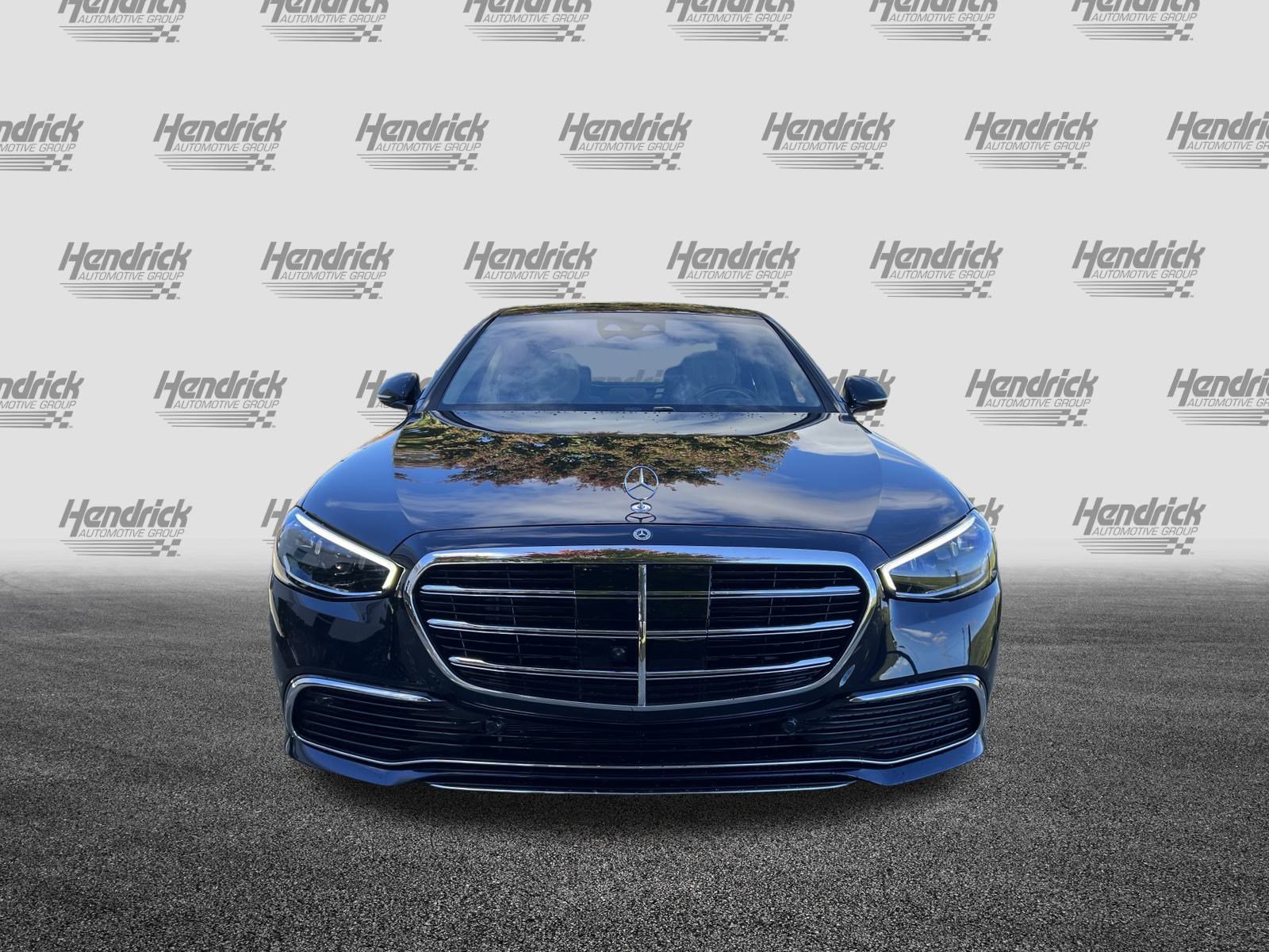 New 2026 Mercedes-Benz S 580 4MATIC Sedan image 3