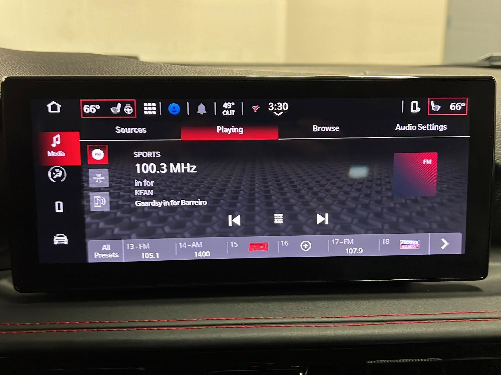 Used 2024 Dodge Hornet R/T w/ R/T Blacktop Package image 15