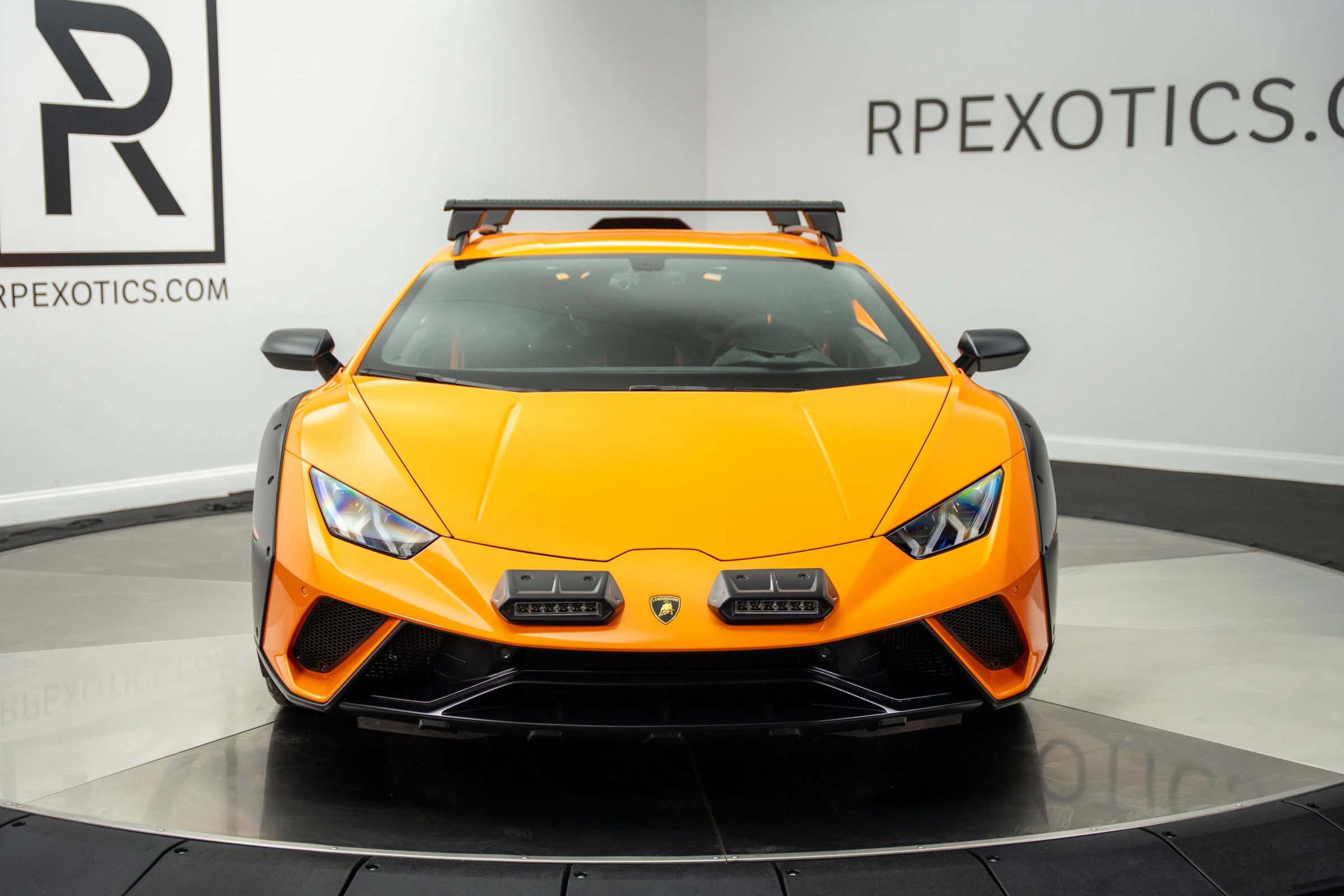 Used 2023 Lamborghini Huracan Sterrato image 12