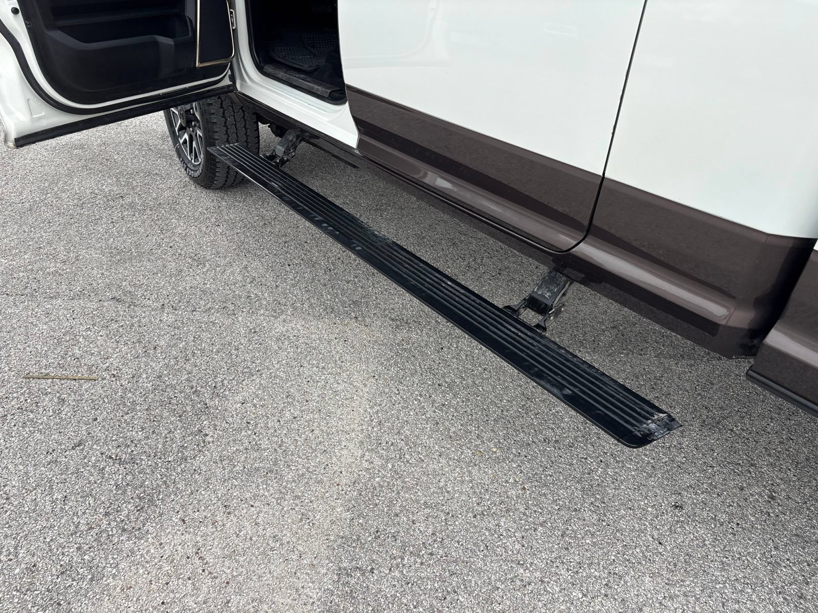 Used 2020 RAM 2500 Limited AWD/4WD image 10