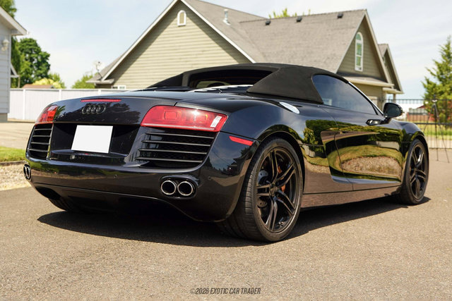 Used 2011 Audi R8 V8 AWD/4WD image 22