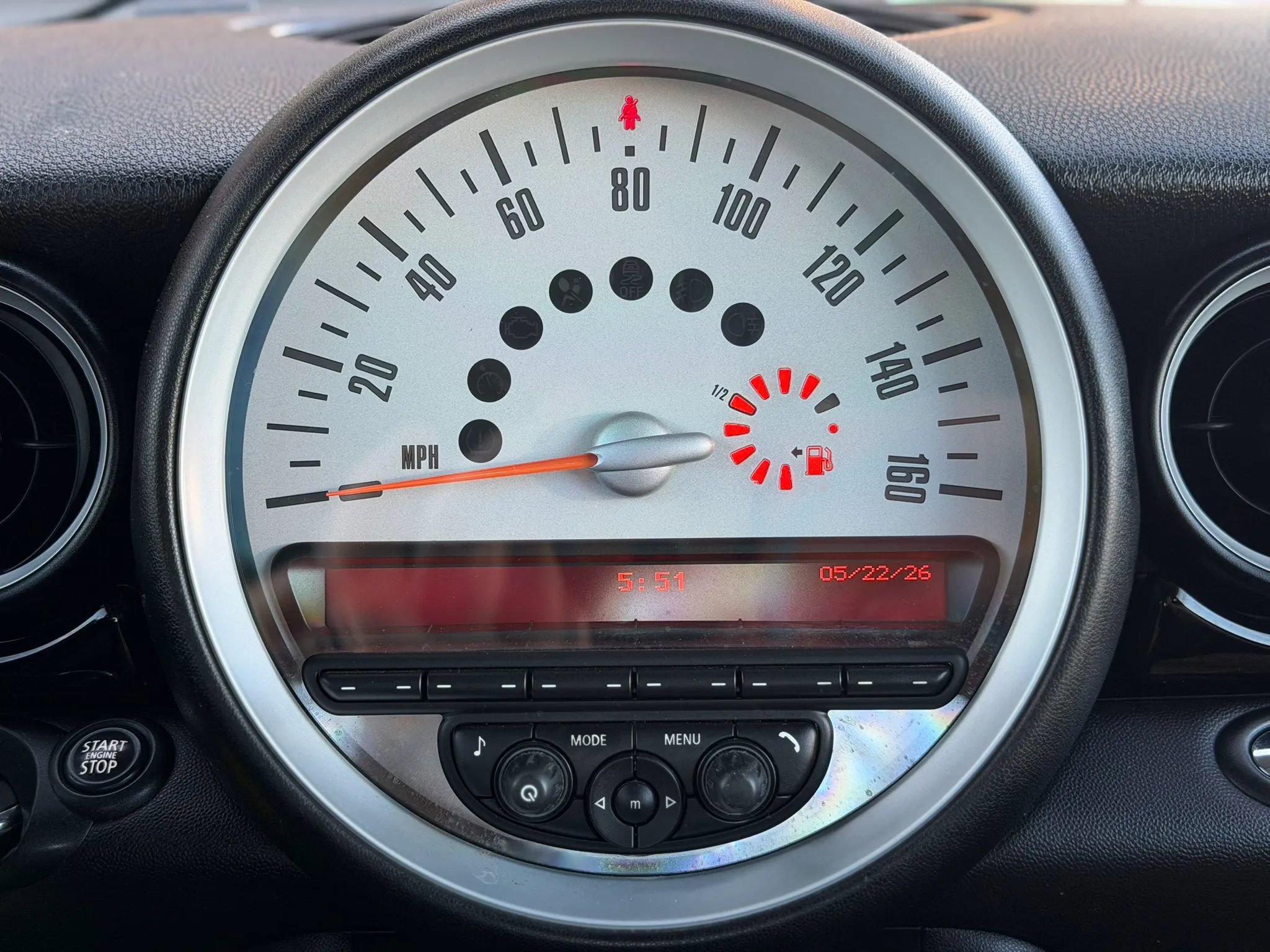 Used 2012 MINI Cooper Hardtop w/ Cold Weather Pkg FWD image 23