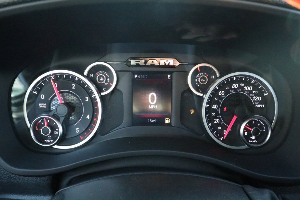 New 2026 RAM 2500 Warlock AWD/4WD image 4