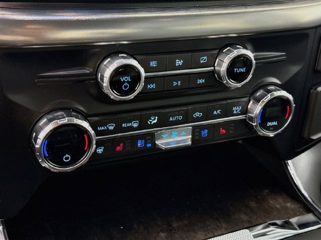 Used 2021 Ford F150 Lariat w/ Equipment Group 502A High AWD/4WD image 16