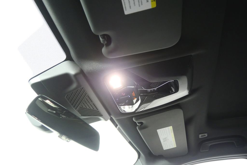 Used 2026 BMW X1 xDrive28i image 18