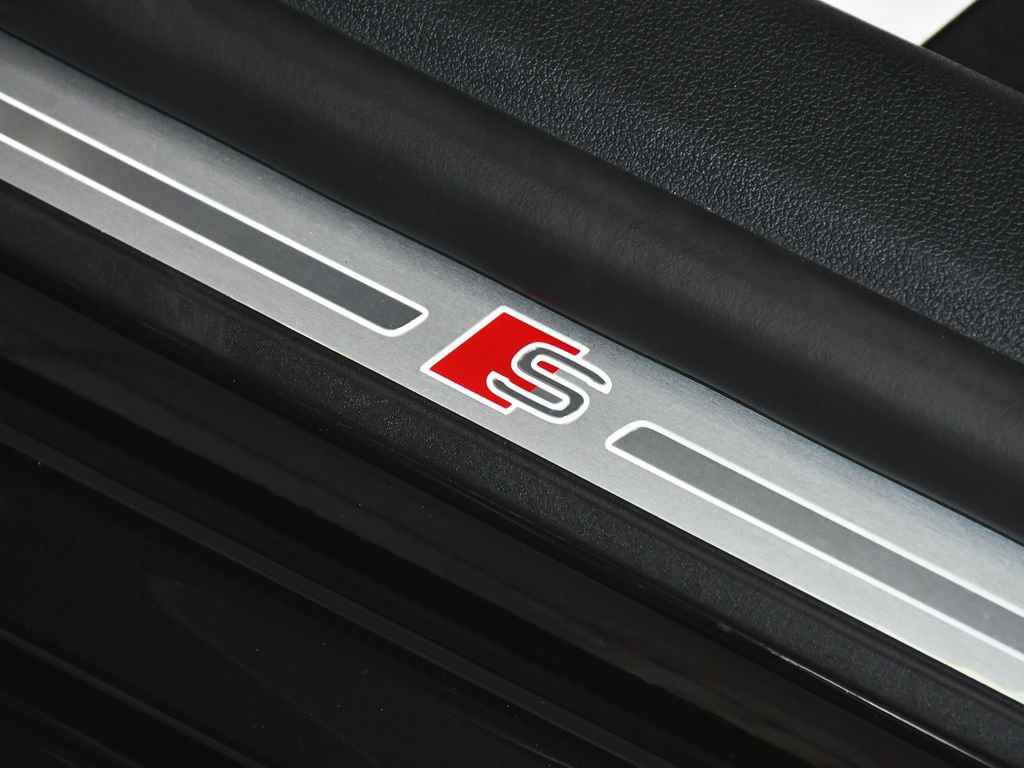 Used 2024 Audi S5 Premium w/ Convenience Package image 13