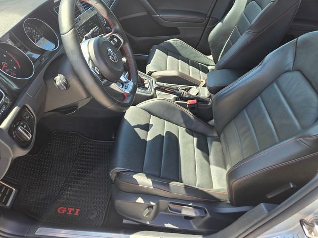 Used 2017 Volkswagen GTI SE FWD image 14