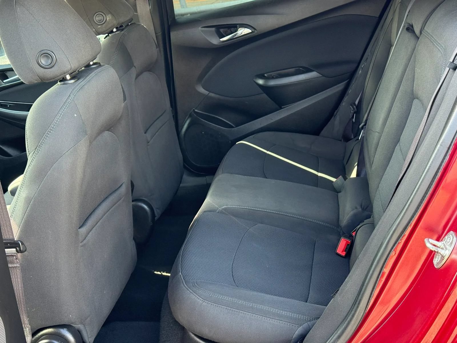Used 2017 Chevrolet Cruze LT FWD image 16
