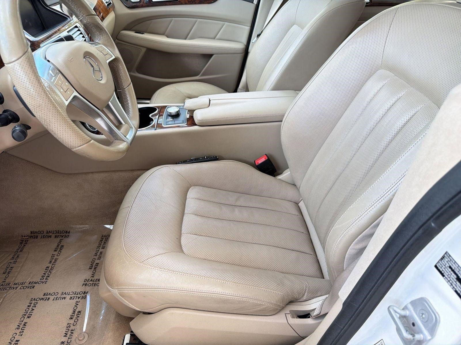 Used 2014 Mercedes-Benz CLS 550 4MATIC image 13