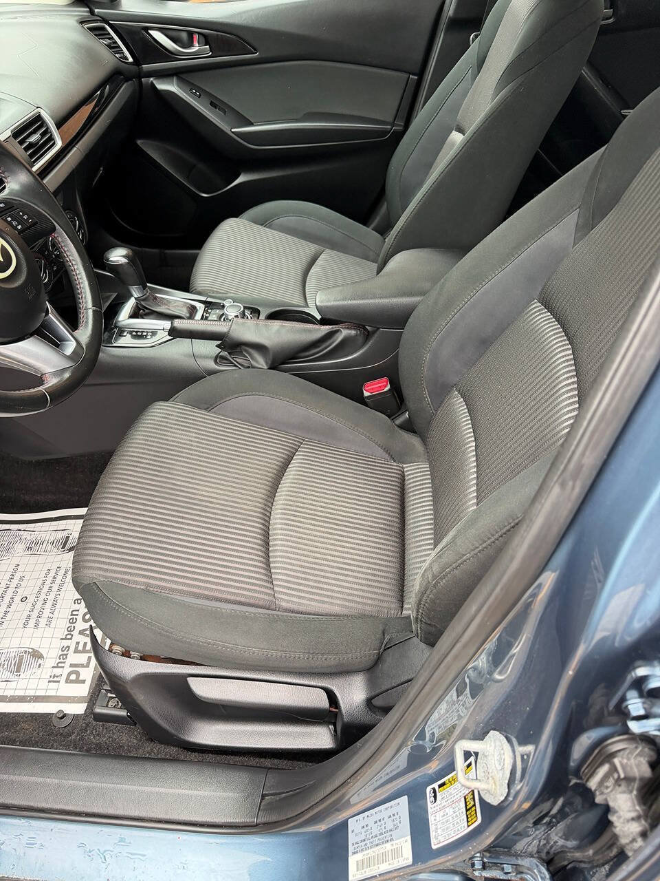 Used 2016 MAZDA MAZDA3 i Touring FWD image 23