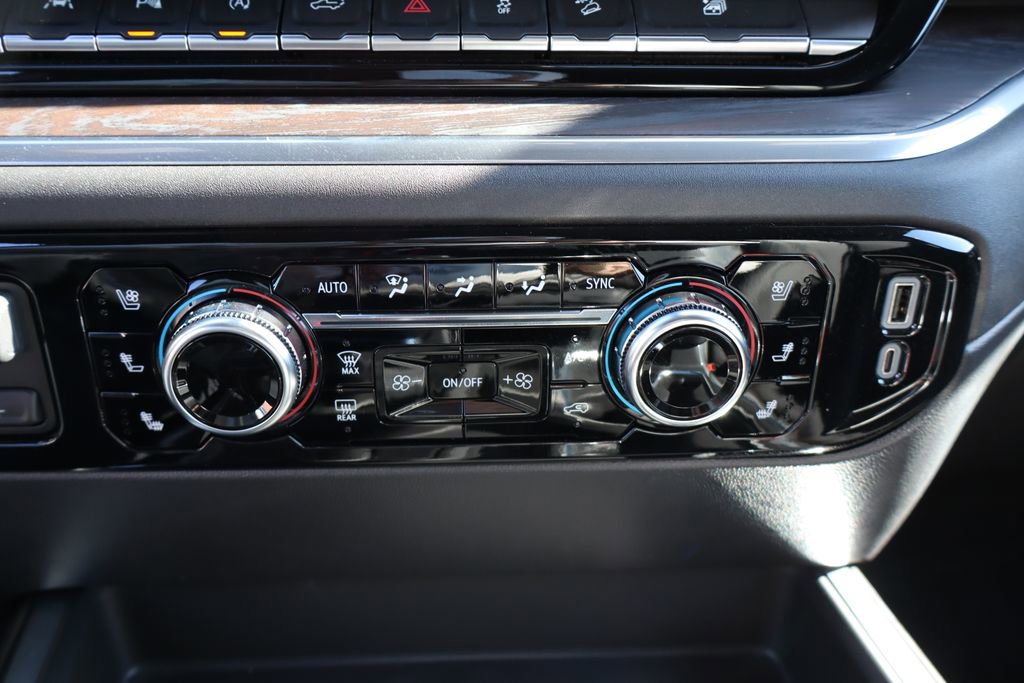 Used 2025 GMC Sierra 1500 SLT w/ SLT Premium Plus Package image 27