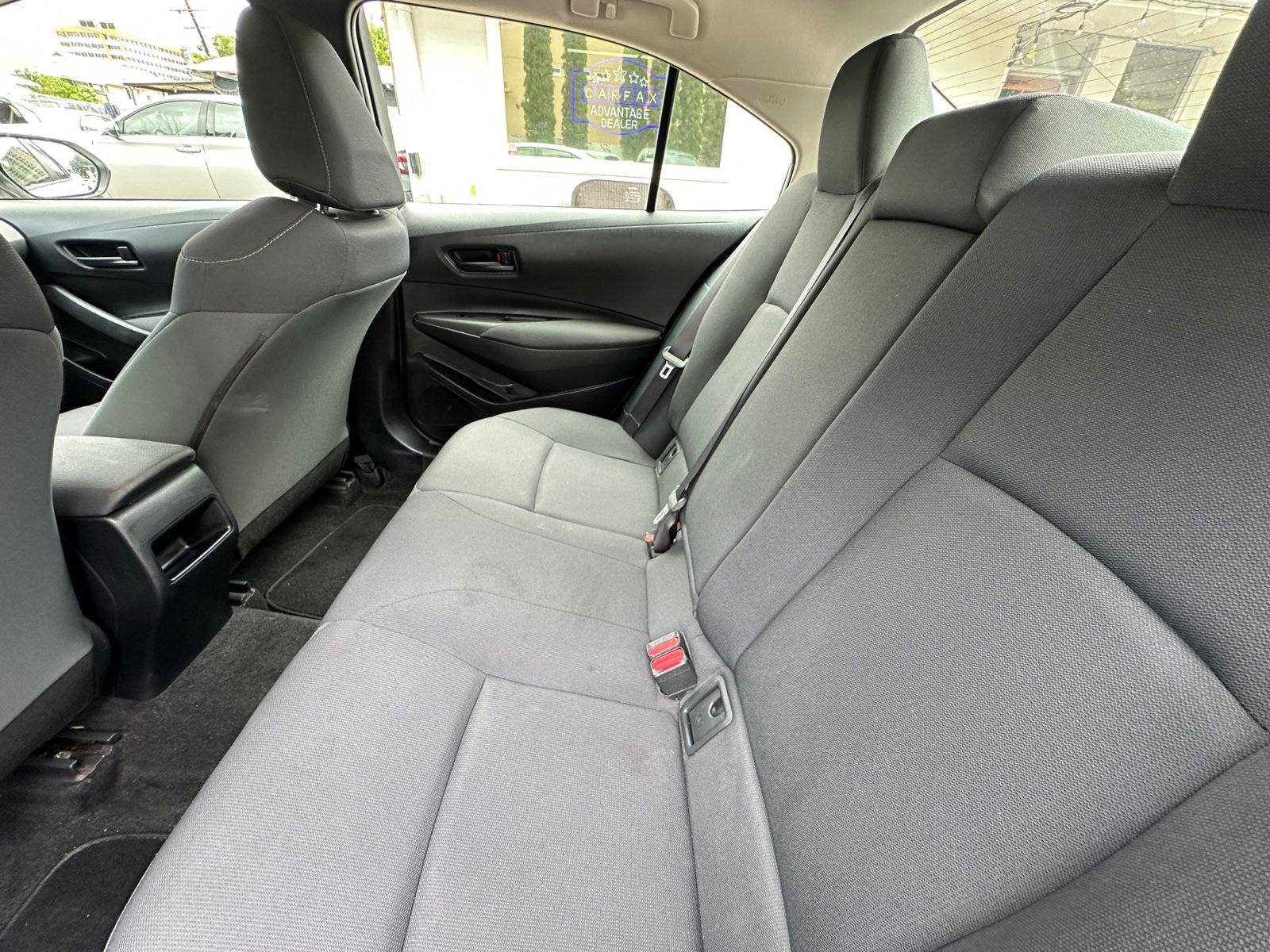 Used 2022 Toyota Corolla LE FWD image 14