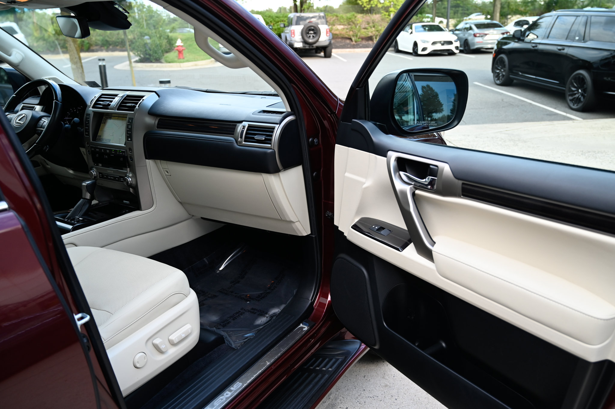 Used 2021 Lexus GX 460 Premium w/ Premium Package AWD/4WD image 53
