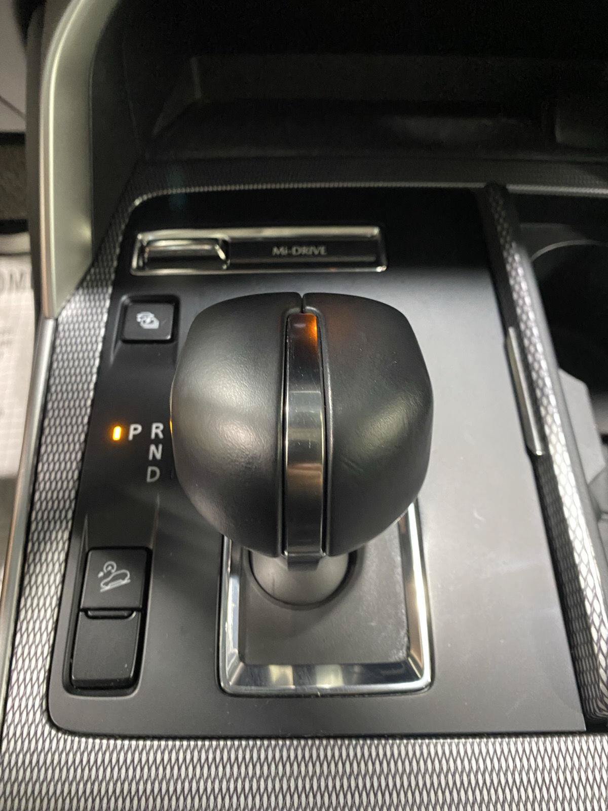 Certified 2024 MAZDA CX-90 Plug-In Hybrid w/ Preferred AWD/4WD image 31