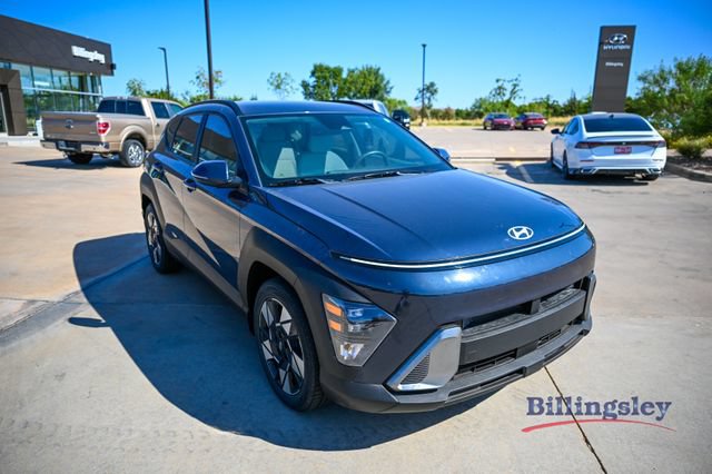 Certified 2024 Hyundai Kona SEL w/ Convenience Package FWD image 7