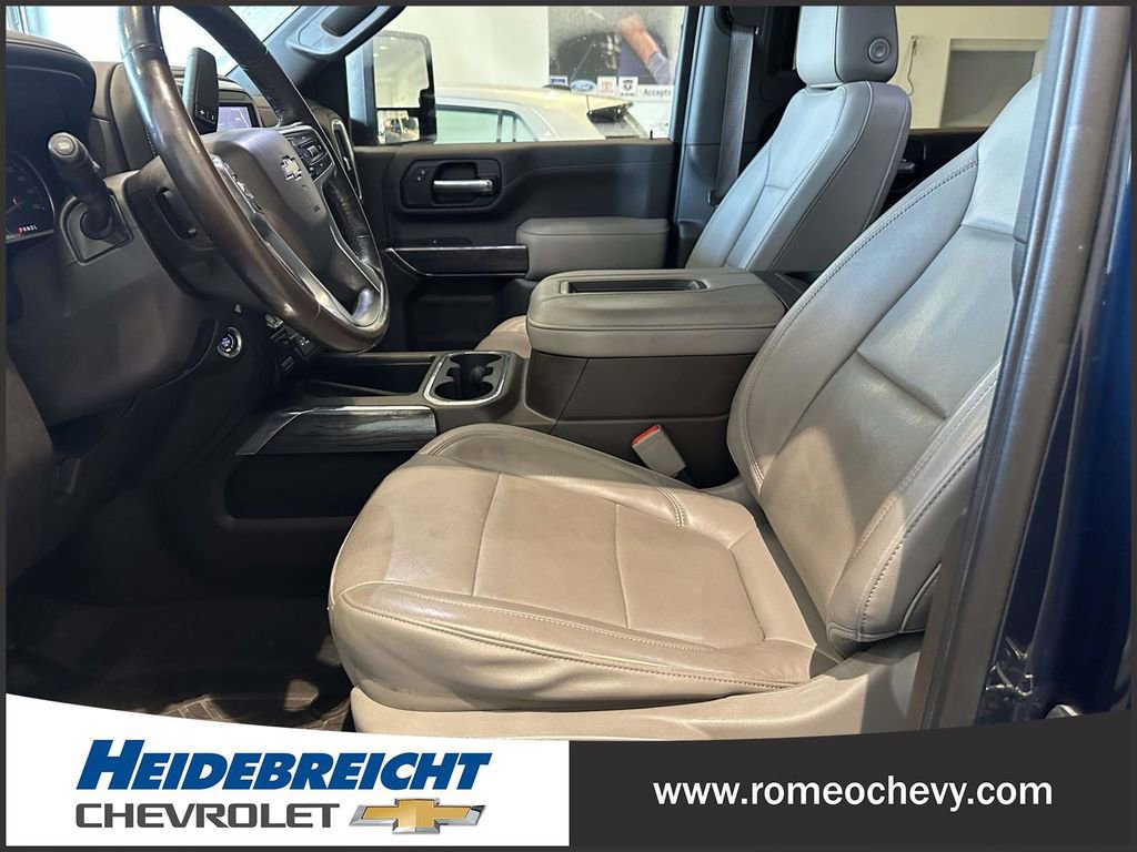 Used 2020 Chevrolet Silverado 2500 LTZ w/ LTZ Premium Package image 23