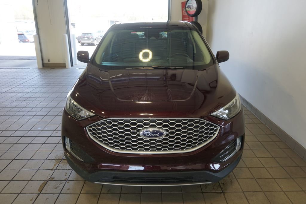 Used 2024 Ford Edge SEL w/ Convenience Package AWD/4WD image 12